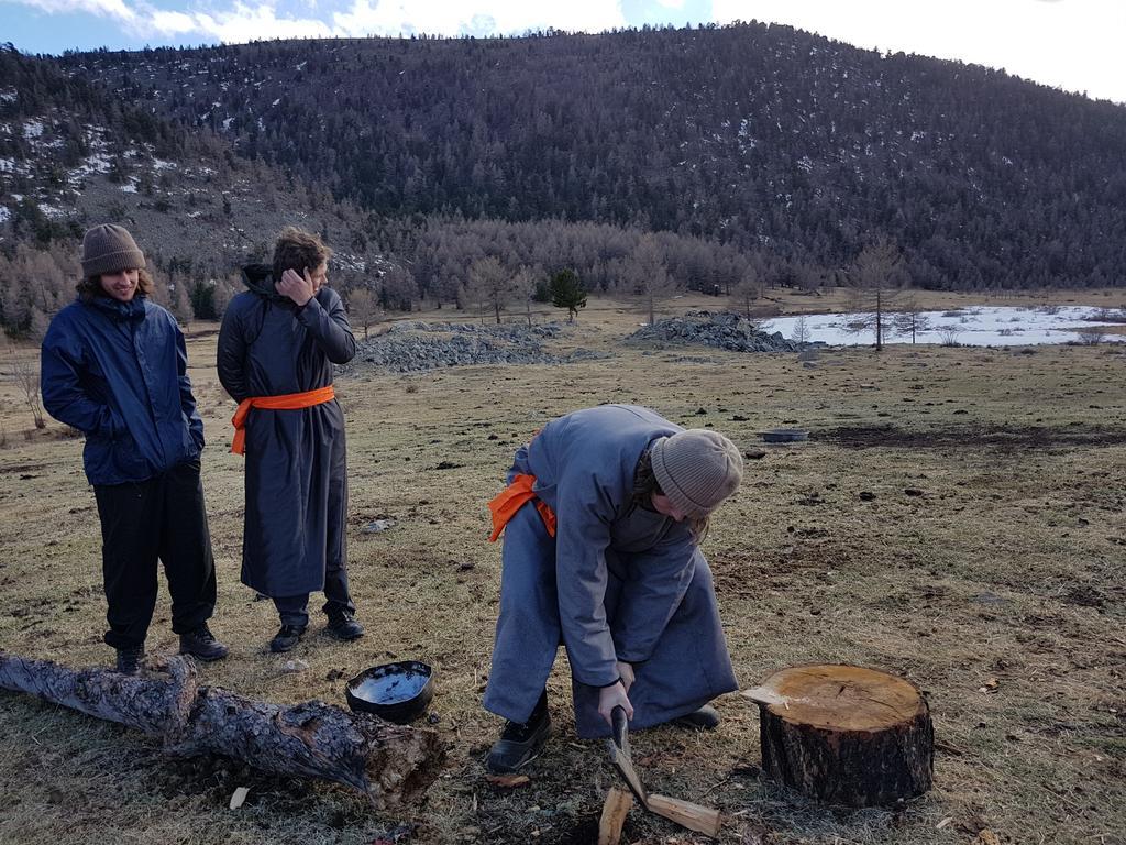 Vast Mongolia Tour & Hostel Ulaanbaatar Ngoại thất bức ảnh